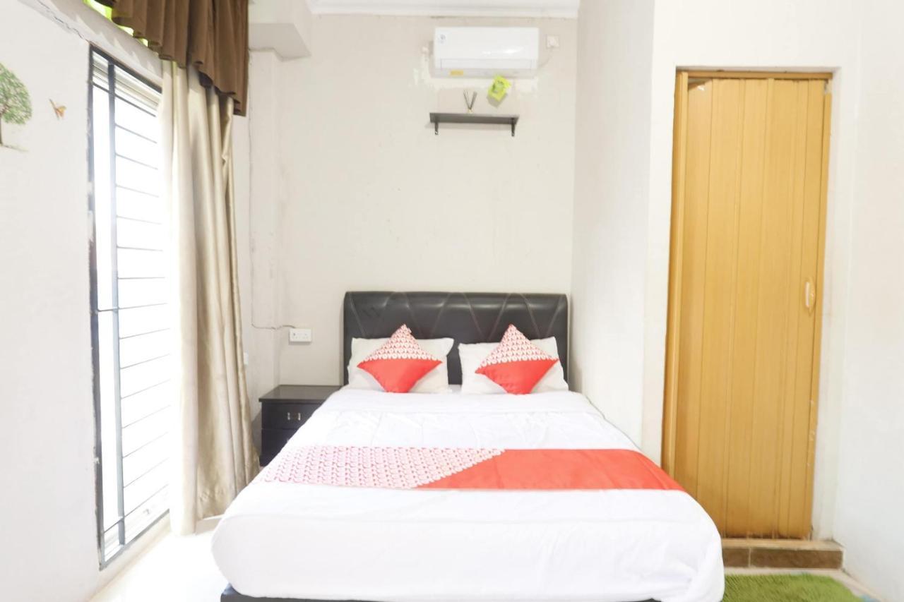 Hôtel Oyo 92702 Minang Jaya à Nagoya Extérieur photo