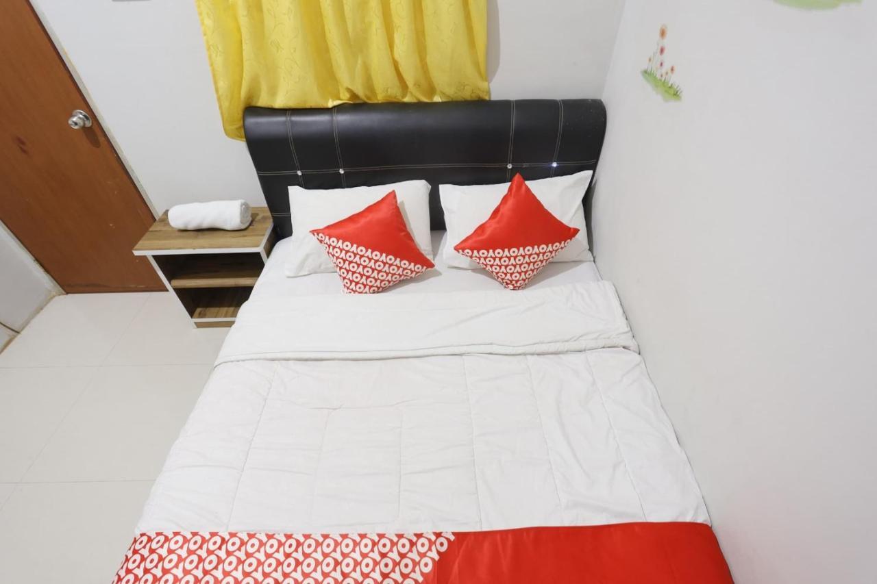 Hôtel Oyo 92702 Minang Jaya à Nagoya Extérieur photo